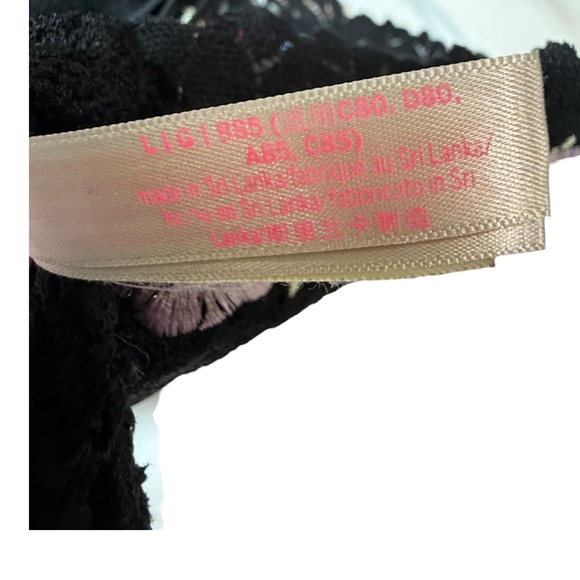 PINK Victoria’s Secret Large Black Lace Floral Embroidered Bralette - Picture 10 of 10